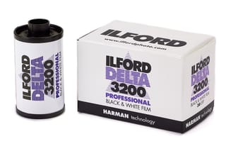 ILFORD DELTA 3200 PROFESSIONAL 35mm film