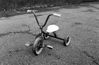 ILFORD FP4 PLUS 35mmで撮影した作例写真 1 - 135 / ISO 125 / モノクロ / ネガ / 135 / 36枚撮り / ISO 125